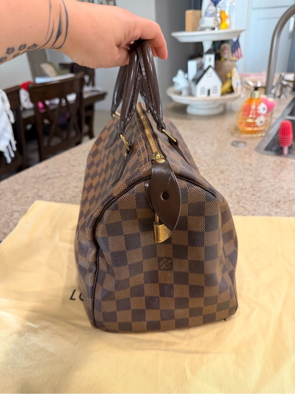 🔥🔥Louis Vuitton Speedy 30  Damier EBENE (GUC) COA Included🔥🔥